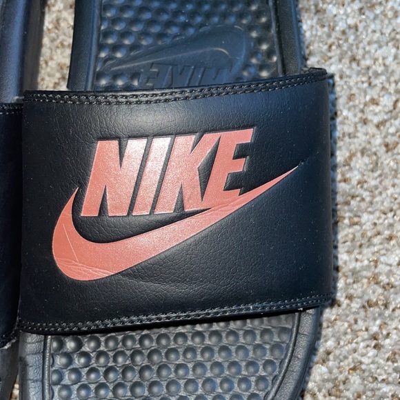 Nike slides - Picture 3 of 5